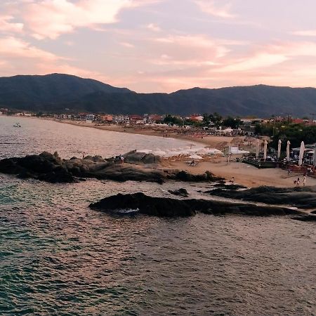 Almare Seaside Studios & Suites - Sarti Sithonia Eksteriør billede
