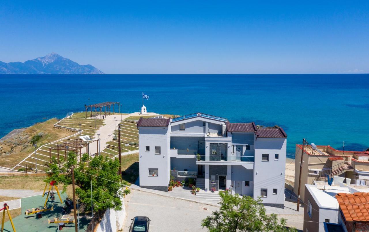 Almare Seaside Studios & Suites - Sarti Sithonia Eksteriør billede